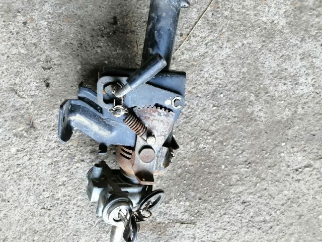 bontott MITSUBISHI L 300 Kormányoszlop Kormányzárral