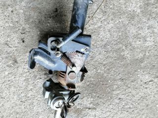 bontott MITSUBISHI L 300 Kormányoszlop Kormányzárral