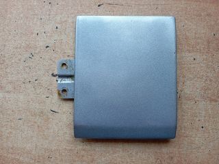 bontott MITSUBISHI L 300 Tankajtó