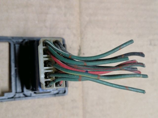 bontott MITSUBISHI L 300 Vészvillogó Kapcsoló