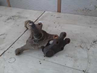 bontott MITSUBISHI L 400 Bal első Csonkállvány Kerékaggyal