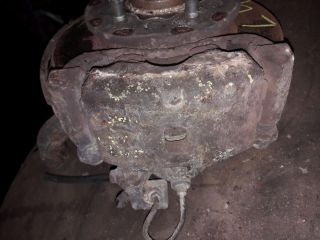 bontott MITSUBISHI L 400 Jobb első Csonkállvány Kerékaggyal