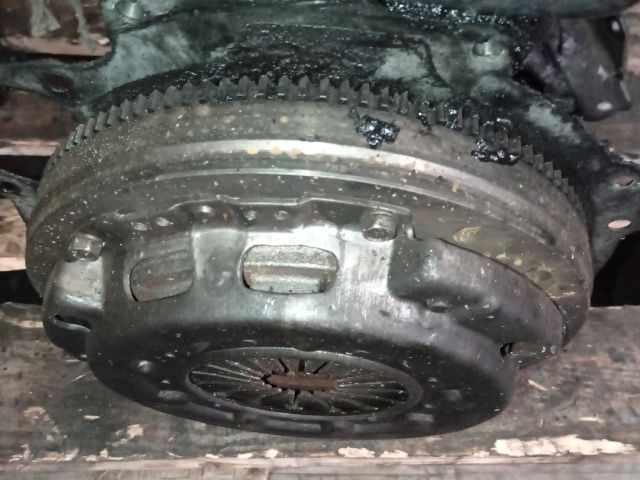 bontott MITSUBISHI L 400 Kuplung Szett Lendkerékkel