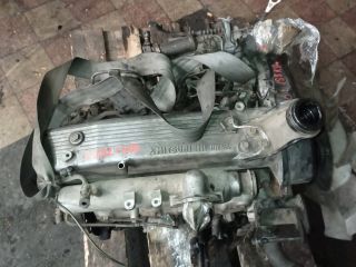 bontott MITSUBISHI L 400 Motor (Fűzött blokk hengerfejjel)
