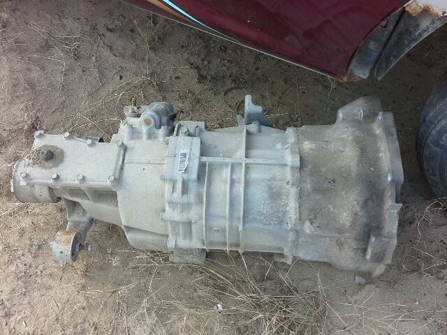 bontott MITSUBISHI L 400 Bal első Ajtó (Üres lemez)