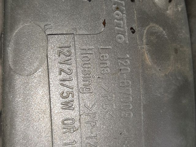 bontott MITSUBISHI L 400 Bal első Irányjelző