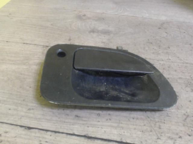 bontott MITSUBISHI L 400 Bal első Külső Kilincs