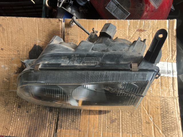 bontott MITSUBISHI L 400 Bal Fényszóró