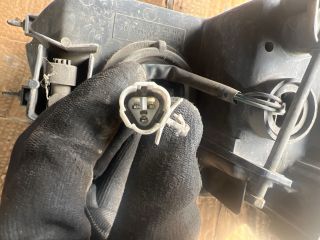 bontott MITSUBISHI L 400 Bal Fényszóró