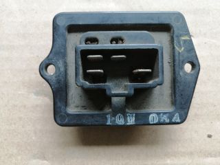 bontott MITSUBISHI L 400 Előtét Ellenállás Fűtőmotor