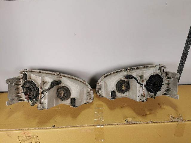 bontott MITSUBISHI L 400 Fényszóró (Pozíciófüggetlen)