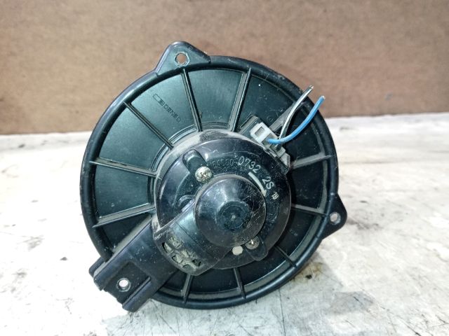 bontott MITSUBISHI L 400 Fűtőmotor (Klímás)