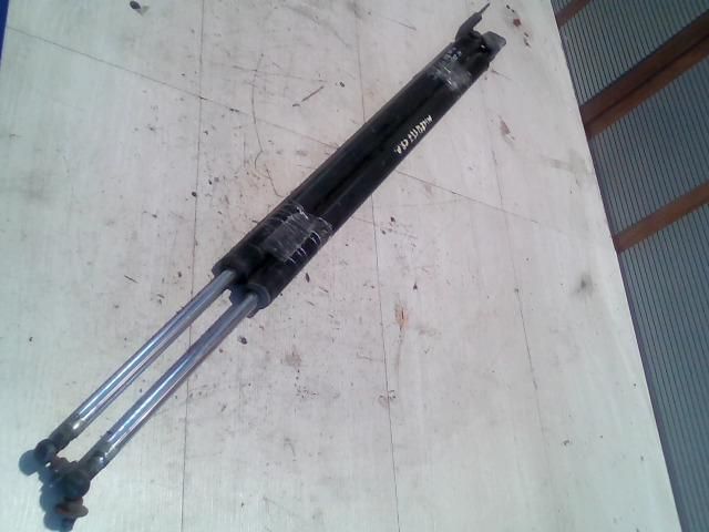 bontott MITSUBISHI L 400 Gázrugós Kitámasztó Teleszkóp Pár Csomagtérajtó