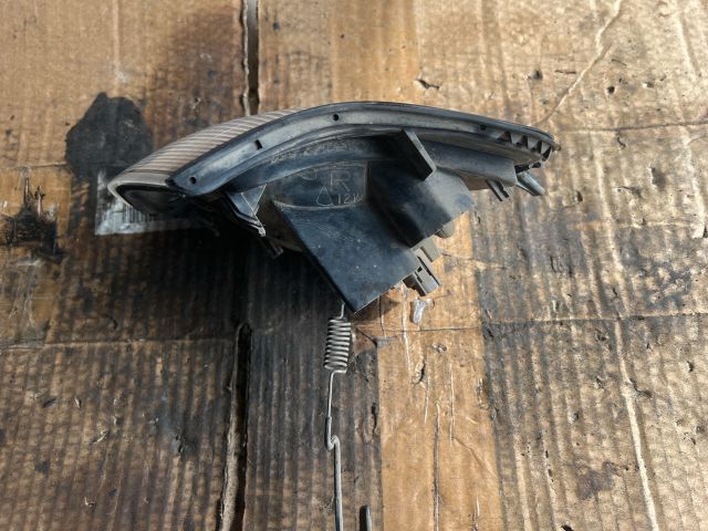 bontott MITSUBISHI L 400 Jobb első Irányjelző