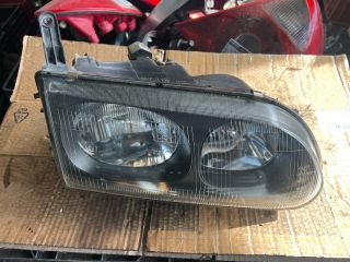 bontott MITSUBISHI L 400 Jobb Fényszóró