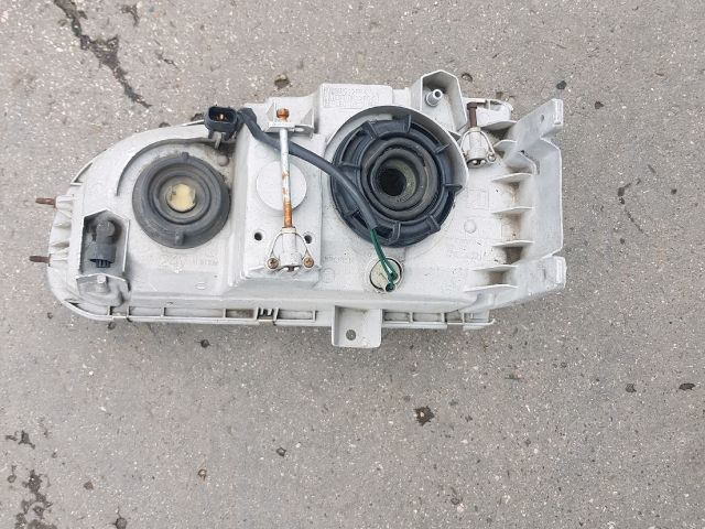 bontott MITSUBISHI L 400 Jobb Fényszóró