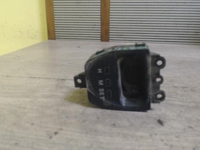 bontott MITSUBISHI L 400 Óra (Időmérő)