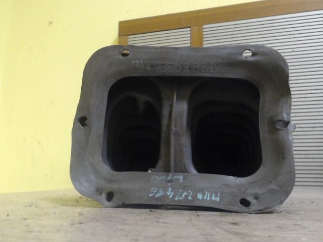 bontott MITSUBISHI L 400 Váltószoknya