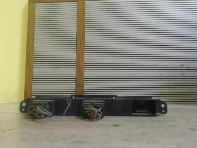 bontott MITSUBISHI L 400 Vészvillogó Kapcsoló