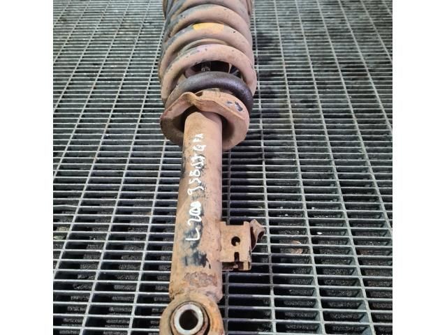 bontott MITSUBISHI L200 Bal első Lengéscsillapító