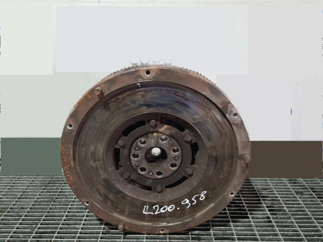 bontott MITSUBISHI L200 Fogaskoszorú