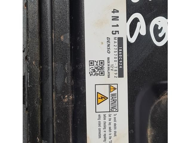 bontott MITSUBISHI L200 Motorvezérlő