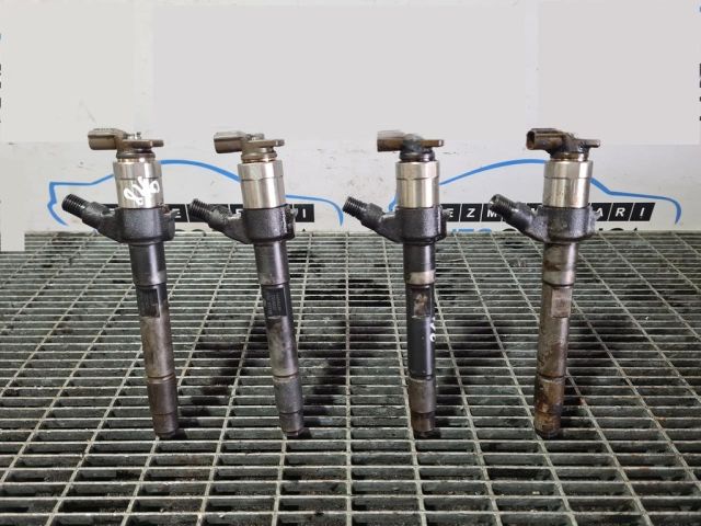 bontott MITSUBISHI L200 Porlasztó (1 db)