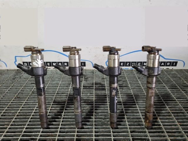 bontott MITSUBISHI L200 Porlasztó (1 db)