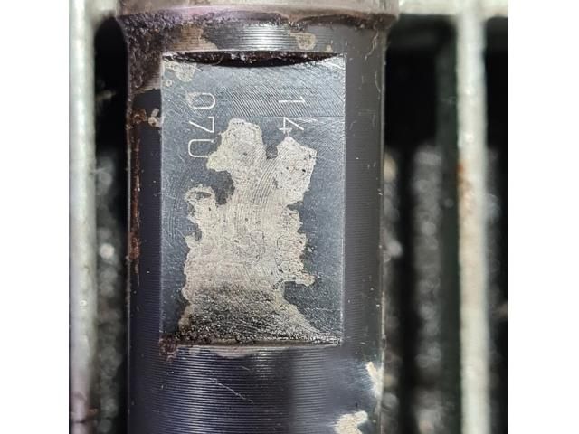 bontott MITSUBISHI L200 Porlasztó (1 db)