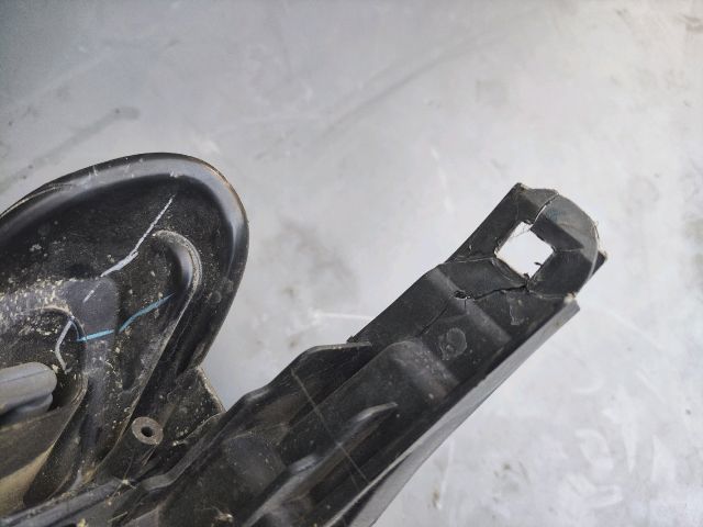 bontott MITSUBISHI L200 Alváz/nyitott (MQ) Bal Fényszóró