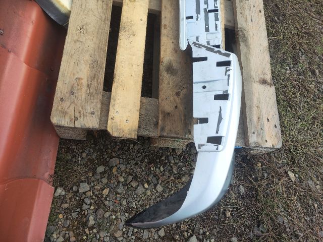 bontott MITSUBISHI L200 Alváz/nyitott (MQ) Hátsó Lökhárító (Üresen)