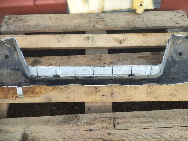 bontott MITSUBISHI L200 Alváz/nyitott (MQ) Hátsó Lökhárító (Üresen)