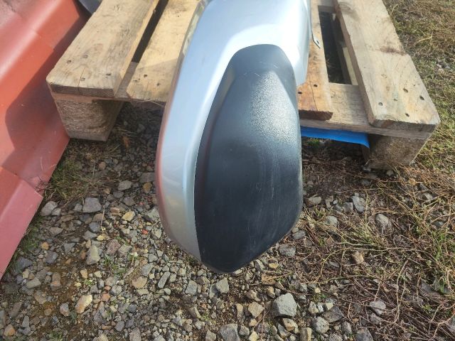 bontott MITSUBISHI L200 Alváz/nyitott (MQ) Hátsó Lökhárító (Üresen)