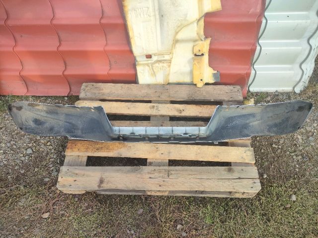 bontott MITSUBISHI L200 Alváz/nyitott (MQ) Hátsó Lökhárító (Üresen)