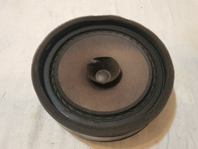 bontott MITSUBISHI L200 Alváz/nyitott (MQ) Jobb első Hangszóró