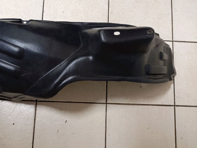 bontott MITSUBISHI L200 Alváz/nyitott (MQ) Jobb első Hátsó Dobbetét (Kerékjárati, Műanyag)