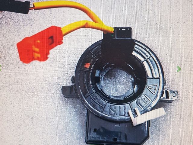 bontott MITSUBISHI L200 Alváz/nyitott (MQ) Légzsák Átvezető Szalagkábel