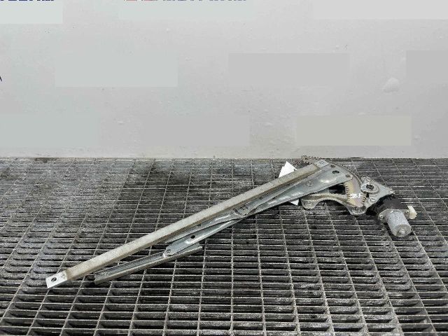 bontott MITSUBISHI L200 Bal első Ablakemelő Szerkezet (Elektromos)