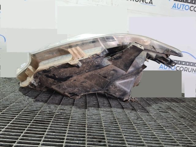 bontott MITSUBISHI L200 Bal Fényszóró