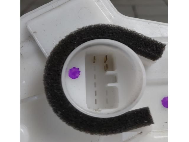 bontott MITSUBISHI L200 Bal hátsó Ajtózár