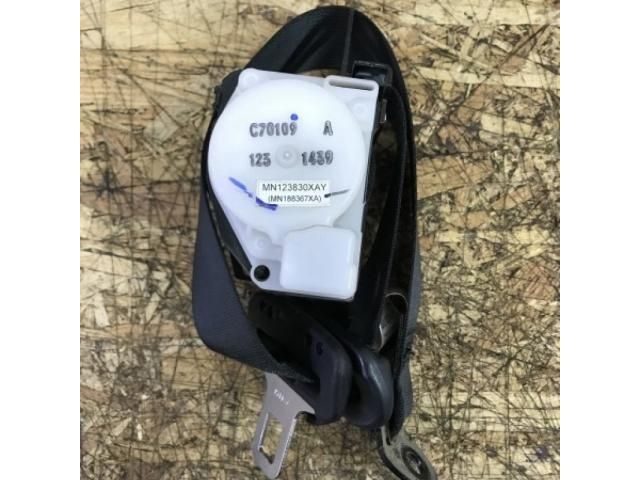 bontott MITSUBISHI L200 Bal hátsó Biztonsági Öv