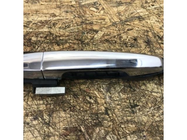 bontott MITSUBISHI L200 Bal hátsó Külső Kilincs