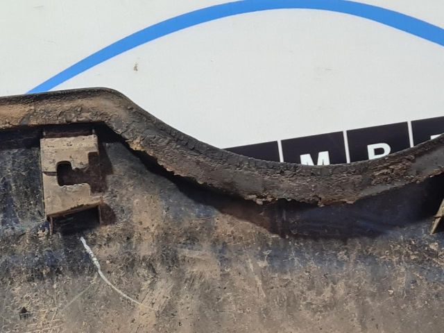 bontott MITSUBISHI L200 Bal hátsó Sárvédő Díszléc