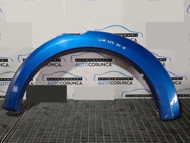 bontott MITSUBISHI L200 Bal hátsó Sárvédő Díszléc