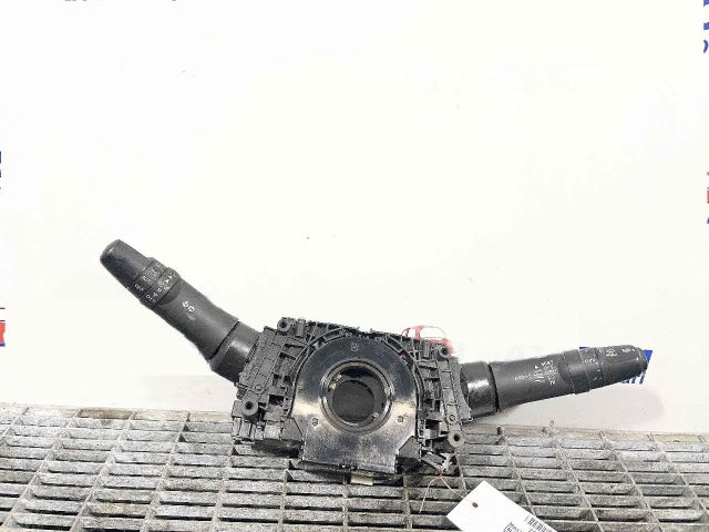 bontott MITSUBISHI L200 Bal Kormánykapcsoló Irányjelző