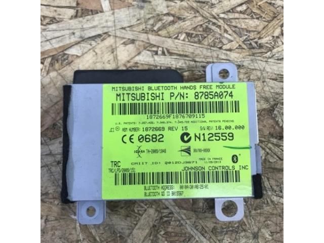 bontott MITSUBISHI L200 Bluetooth Elektronika