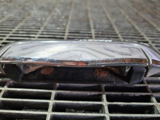 bontott MITSUBISHI L200 Csomagtérajtó Kilincs