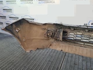 bontott MITSUBISHI L200 Első Lökhárító (Üresen)