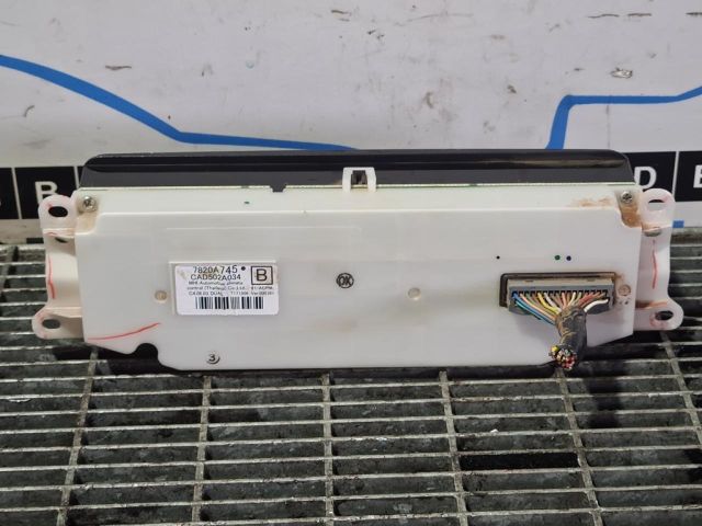 bontott MITSUBISHI L200 Fűtéskapcsoló