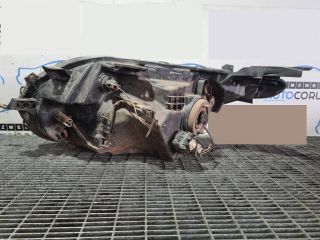 bontott MITSUBISHI L200 Jobb Fényszóró